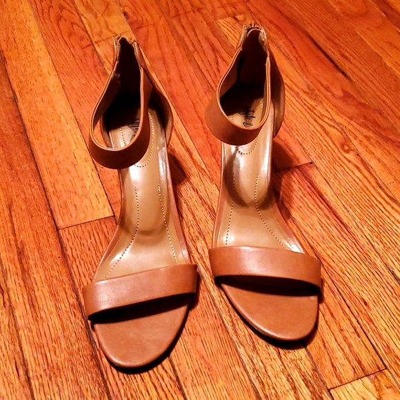 Style & Co. Shoes - Sandal from Style & Co. Gently worn.